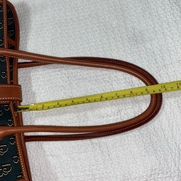 RARE Vintage Like new DOONEY & BOURKE Canvas Monogram ahoulder Bag